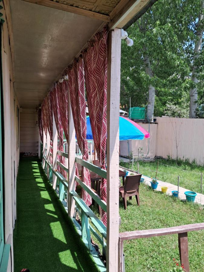 Lakeside Homestay Srinagar Екстериор снимка